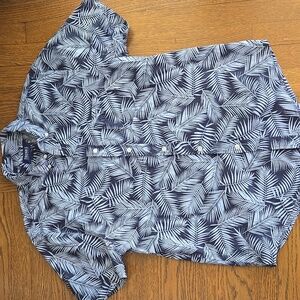 Trunks Surf & Swim Co Men's Blue Leaf Print Short Sleeve Button Down Shirt L